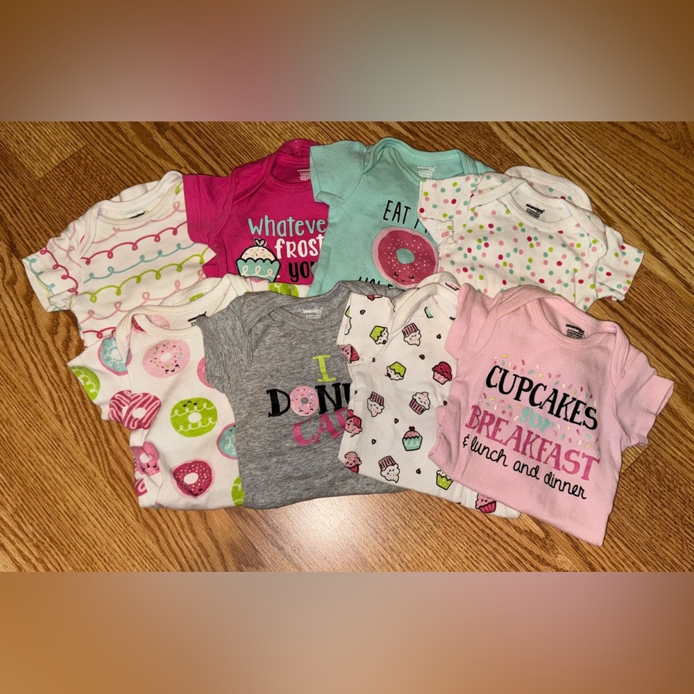 Sweets Pink Bundle of 8 0-3M Onesies